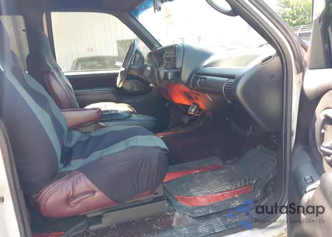 1996 Chevrolet Gmt-400 C1500 from USA, damaged, VIN 1GCEC19R7TE229660